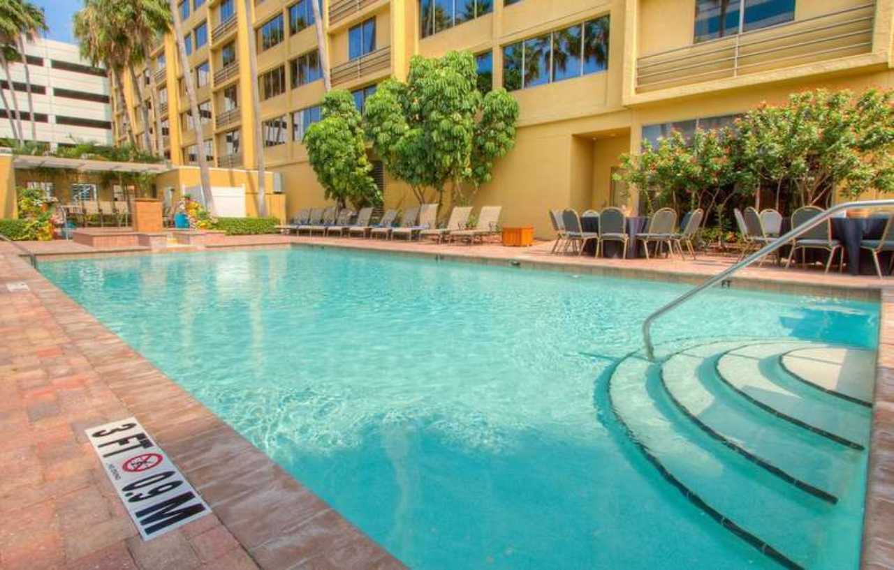 Holiday Inn Tampa Westshore - Airport Area By Ihg Bagian luar foto